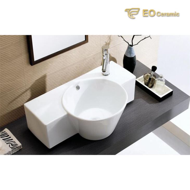 Round Wall Mounted Washbasin