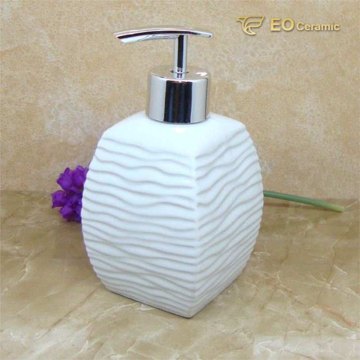 Wavy Ceramic Lotion Dispenser